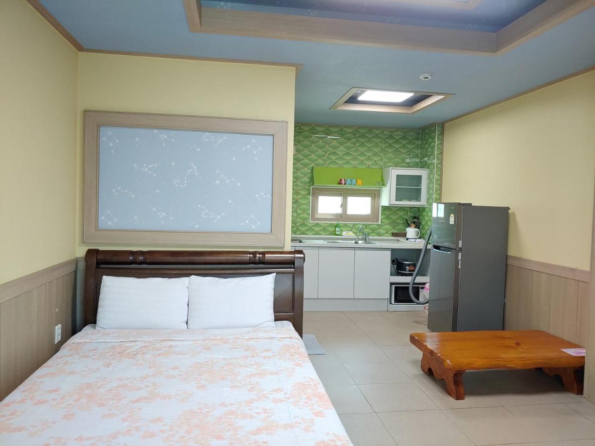 Gyulhouse Pension Seogwipo Extérieur photo