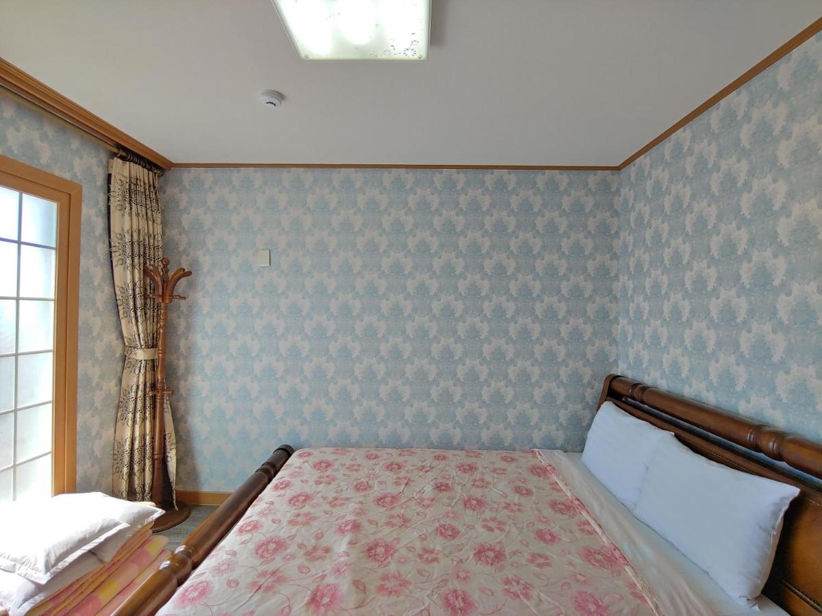 Gyulhouse Pension Seogwipo Extérieur photo