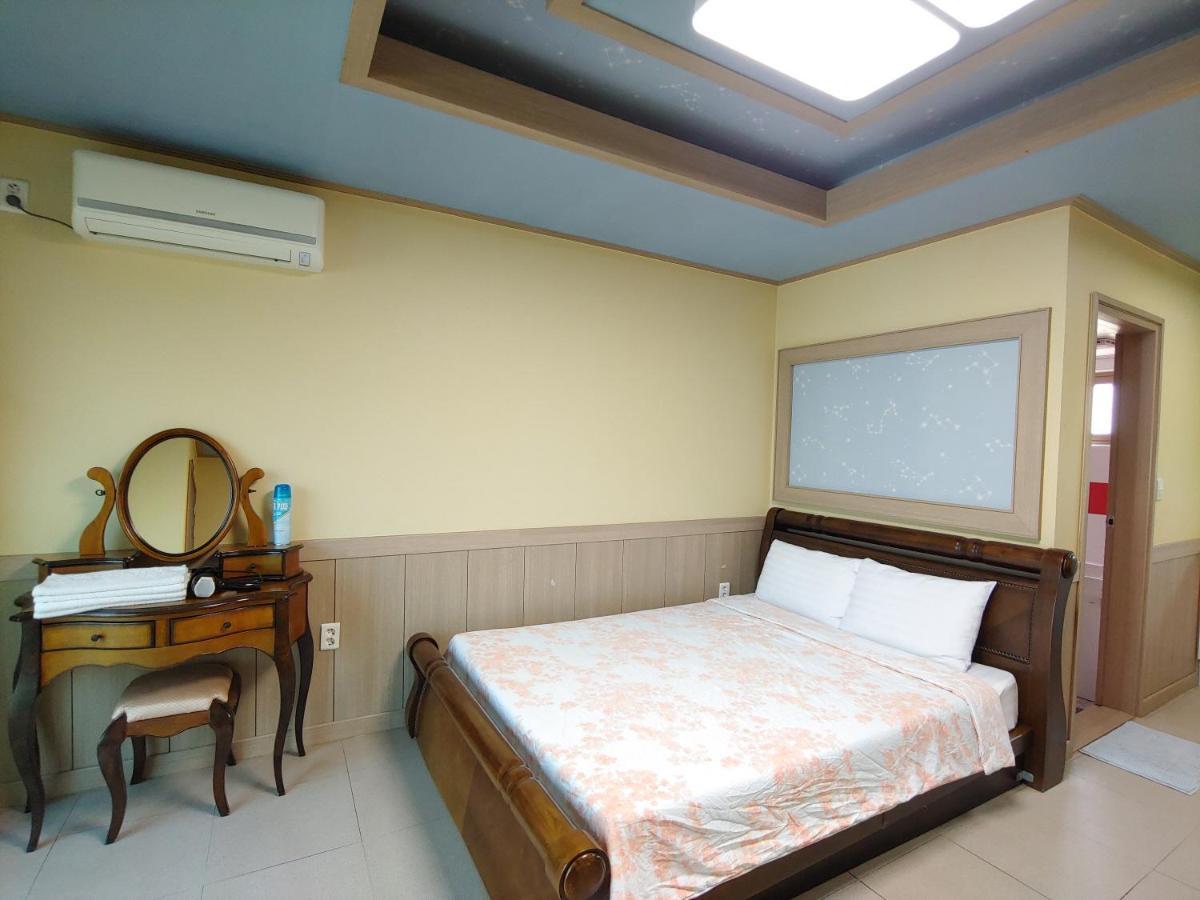 Gyulhouse Pension Seogwipo Extérieur photo