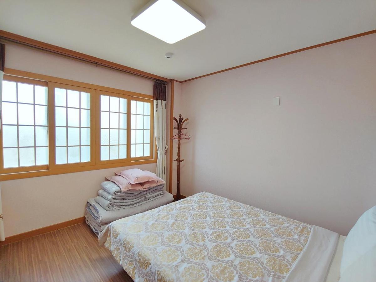 Gyulhouse Pension Seogwipo Extérieur photo